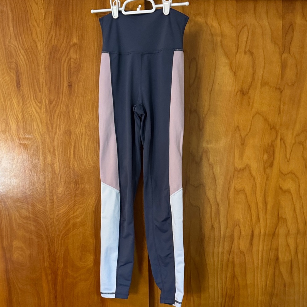 AllFenix Abbey 7/8 Leggings – Blush Pink & Gray – Size SX